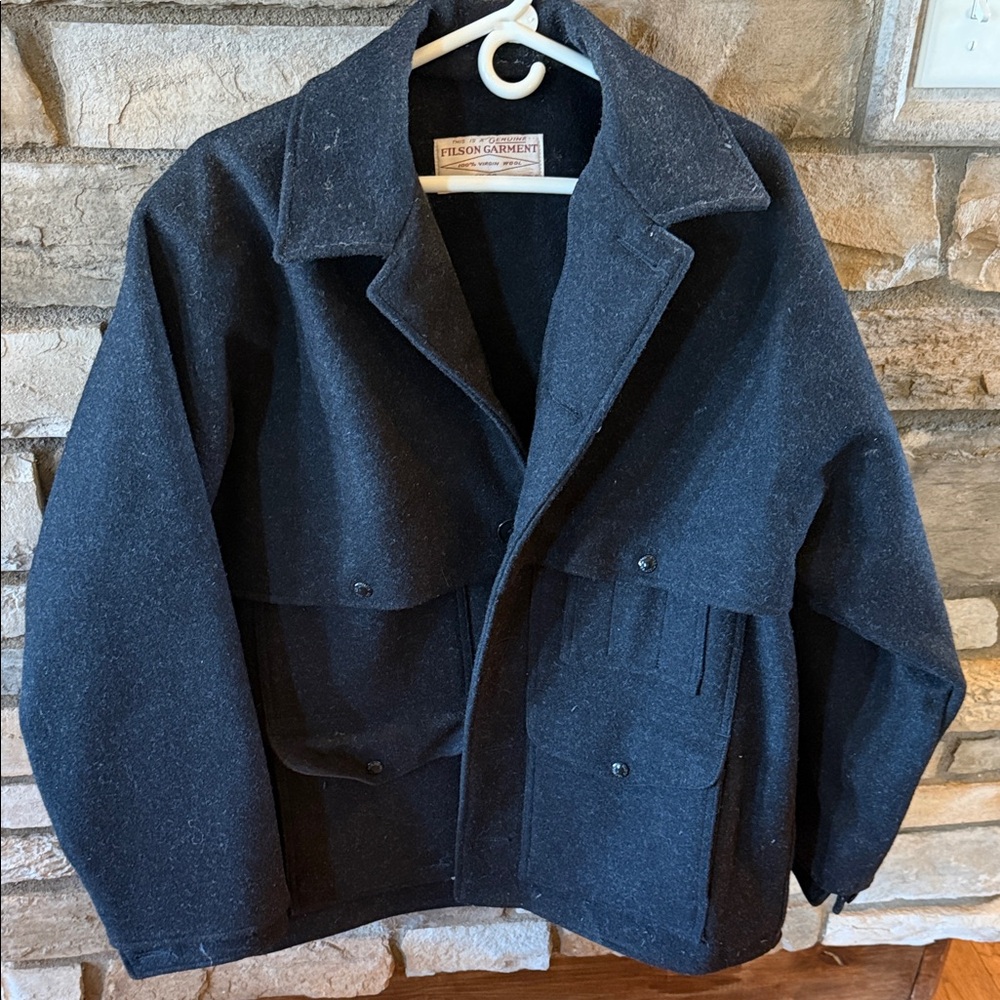 Filson Mackinaw Wool Cape Coat